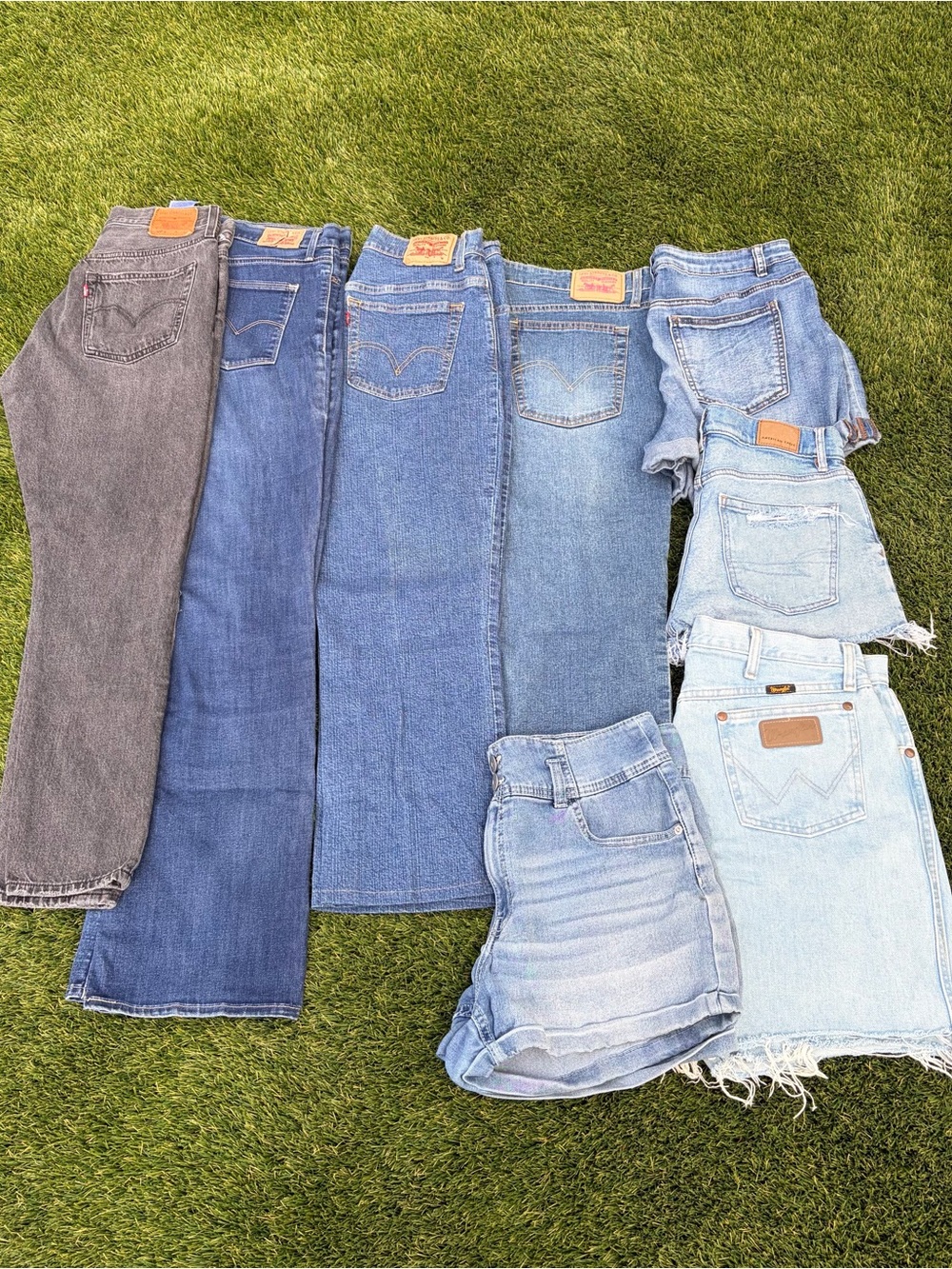 Levi's Women's Straight Leg Jeans - Multiple Blue Washes